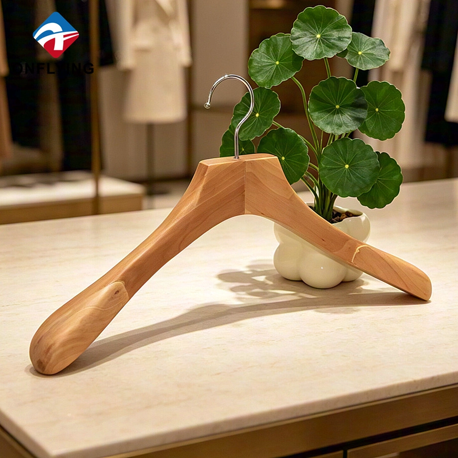 China Wooden Jacket Coat Hanger