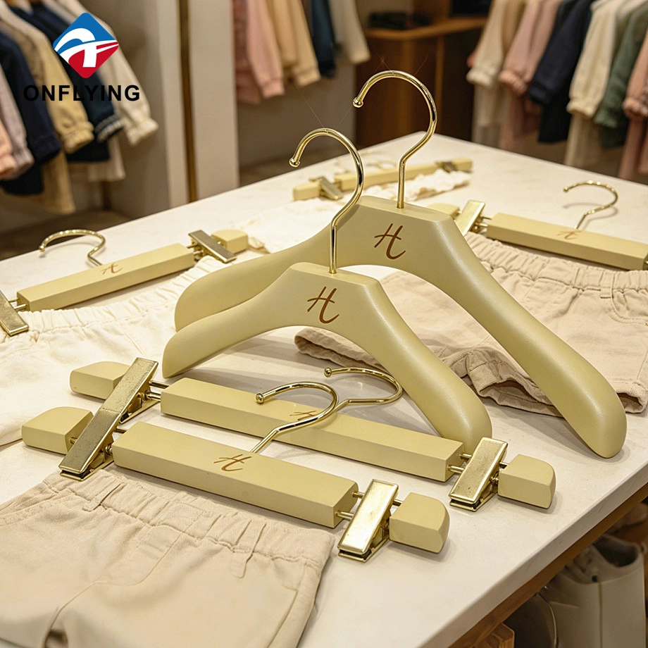 Hand-polished Baby Clothes Shop Smooth Space Saving Wooden Baby Kid Garment Hanger Supplier China - COPY - guuqhc