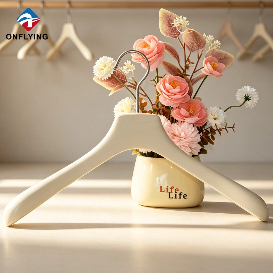 Resin Garment Hanger manufacturer