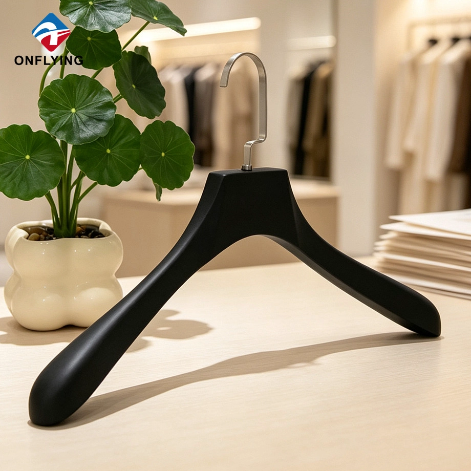 China Custom logo Sizes All Occasions Smooth Sturdy Wooden Solid Hanger Affordable Suitable Supplier China manufacturer