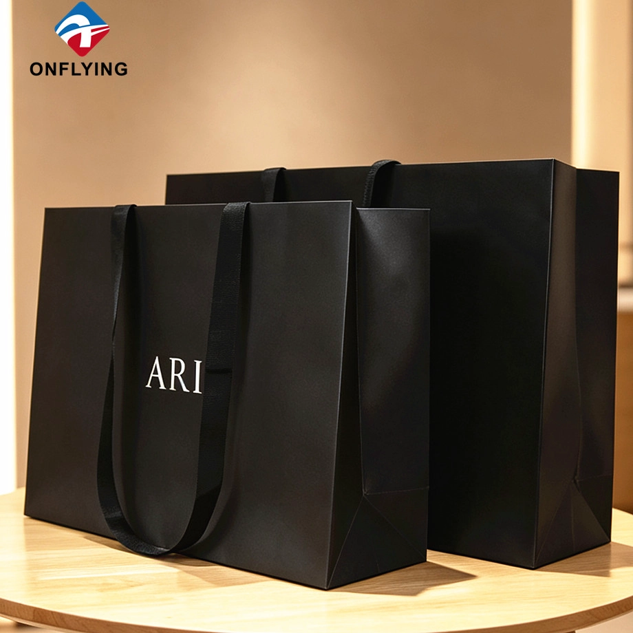 China Custom logo Large Capacity Multi-sizes Eco-friendly Black Shopping Paper Bags Supplier China manufacturer