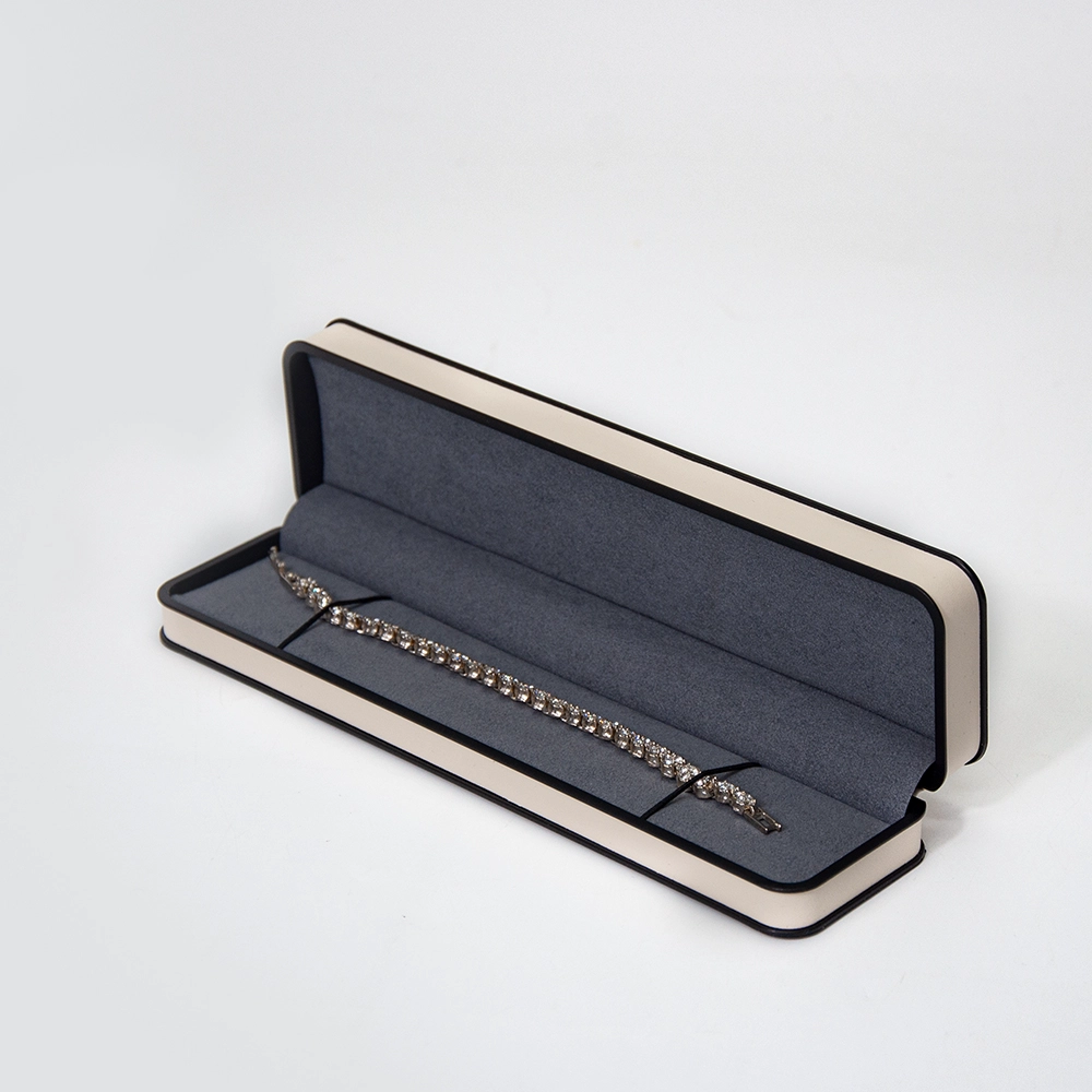 square rounded corner style black and white line design complete set of jewelry packaging box