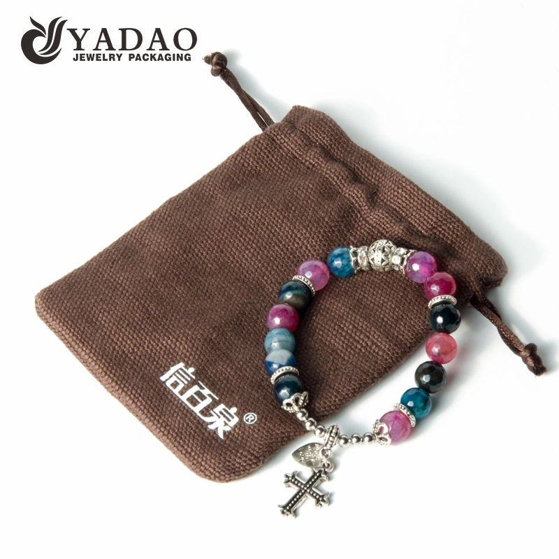 Sac d'emballage de bijoux en pochette en lin avec couleur de logo personnalisée gratuite pour emballage cadeau de bijoux