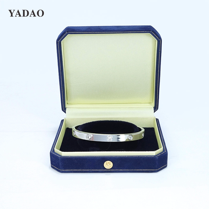 Nye populære smykkeskrin Fløjlsring Armbånd halskæde Big Pearl Box Custom Logo