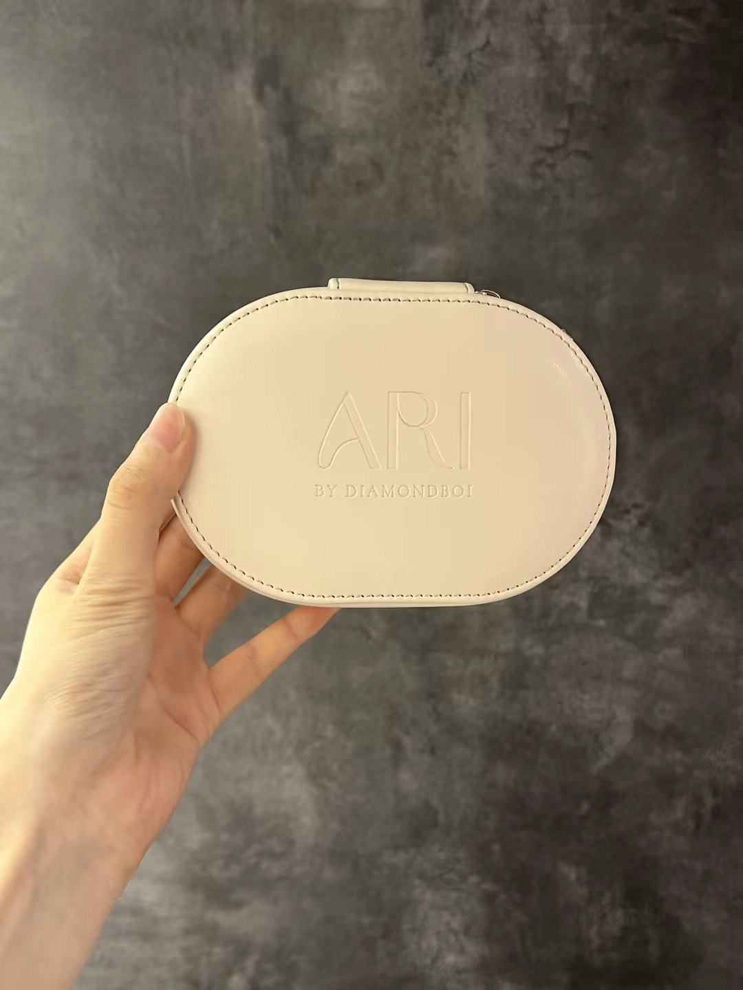 Minimalist fashion jewelry cases prettty case for gifts custom color size logo