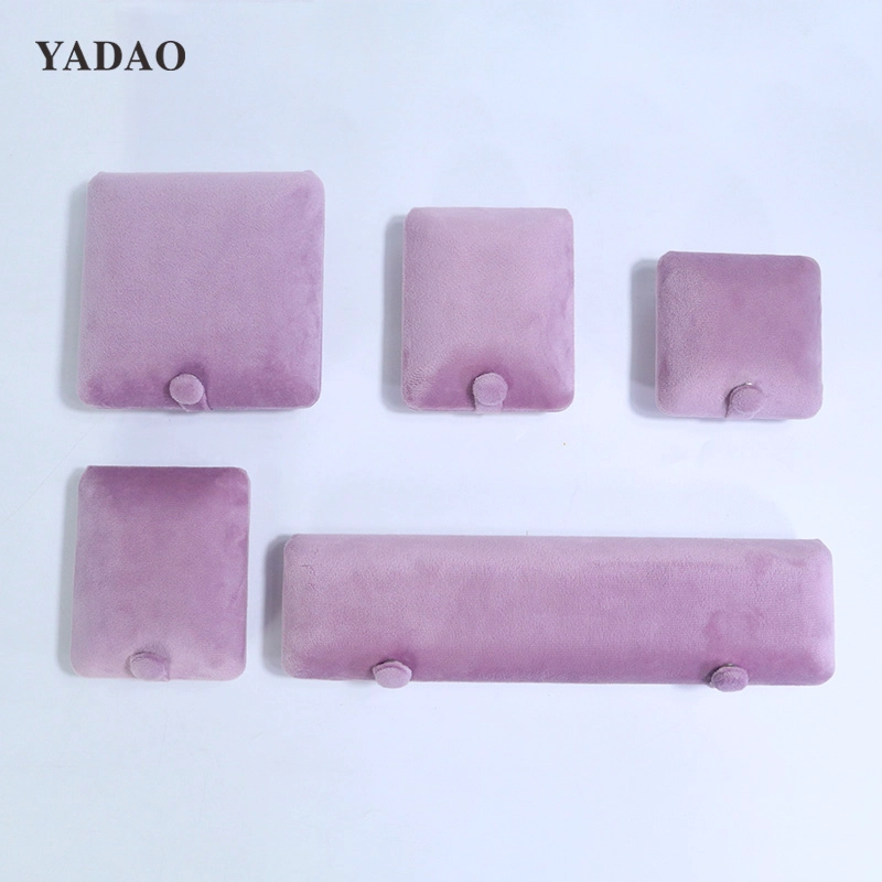 China Cincin butang dua belah kotak nacklace bangle set kotak barang kemas baldu merah jambu tersuai pengilang