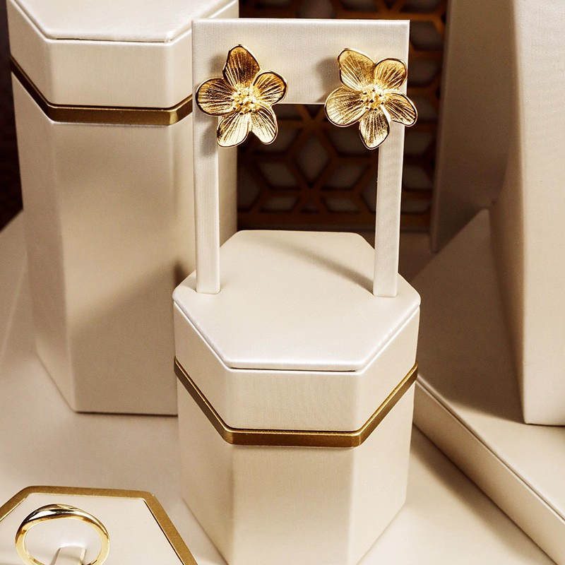Metal Texture Champagne Gold Leather Jewellry Exhibition Shop Show Props Juego de accesorios