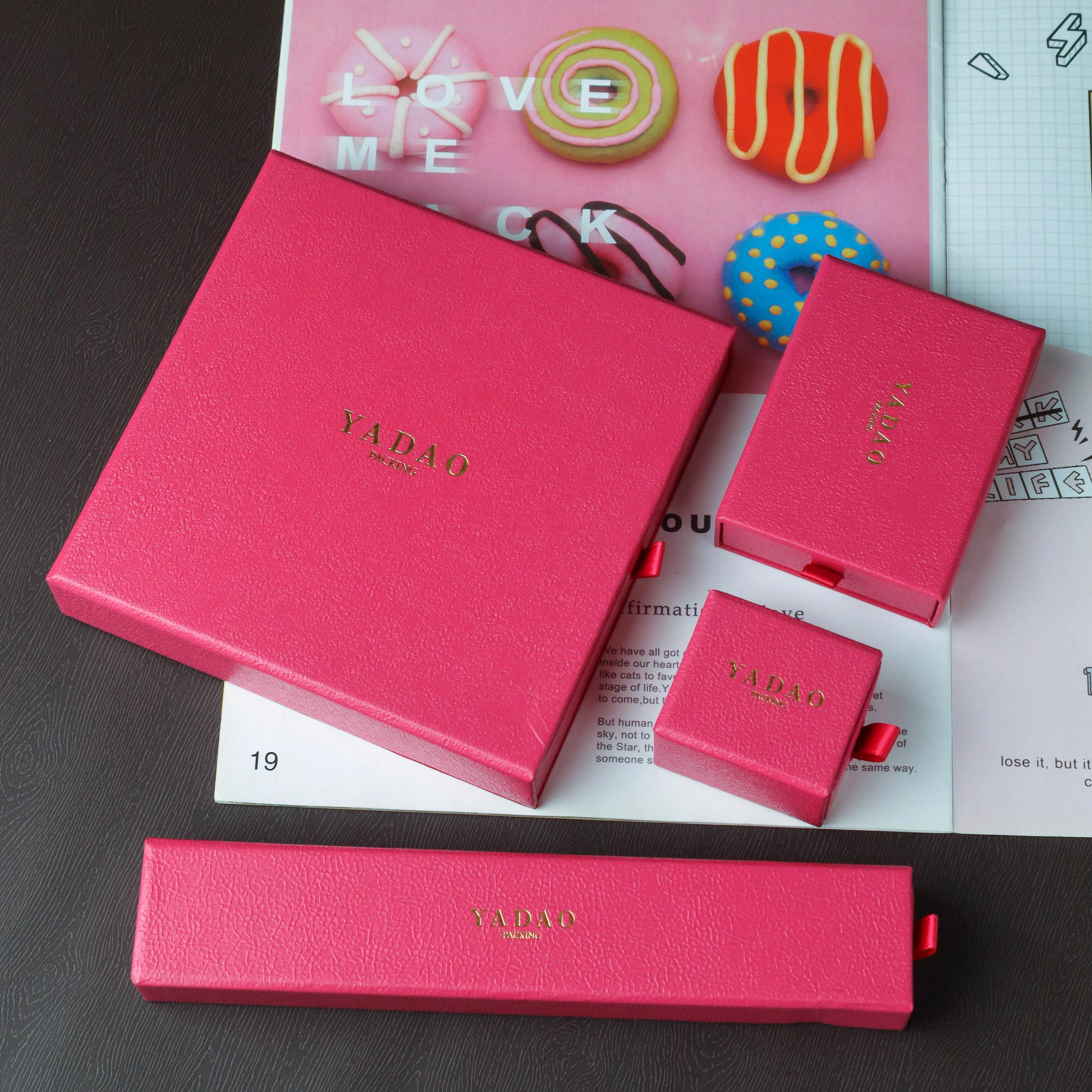 Pink Paper High End Perhiasan Kotak Hadiah Ideal Set Kotak Hadiah Ideal