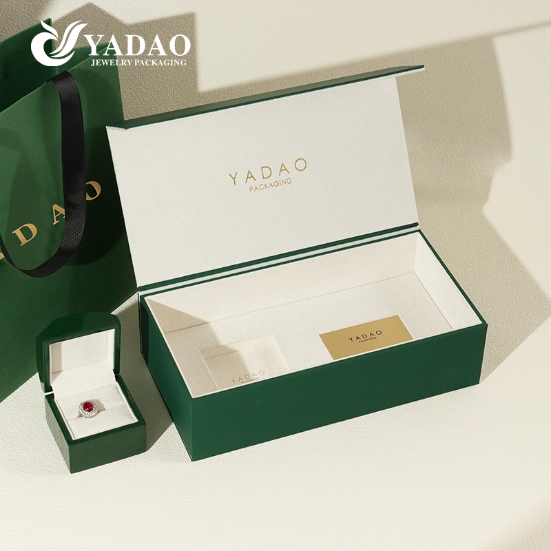 Premium Lacquer Finish Trä Skräddarsydda smycken Packbox Set Super Unboxing-upplevelse