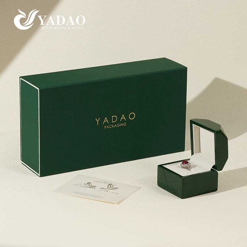 Premium Lacquer Finish Trä Skräddarsydda smycken Packbox Set Super Unboxing-upplevelse