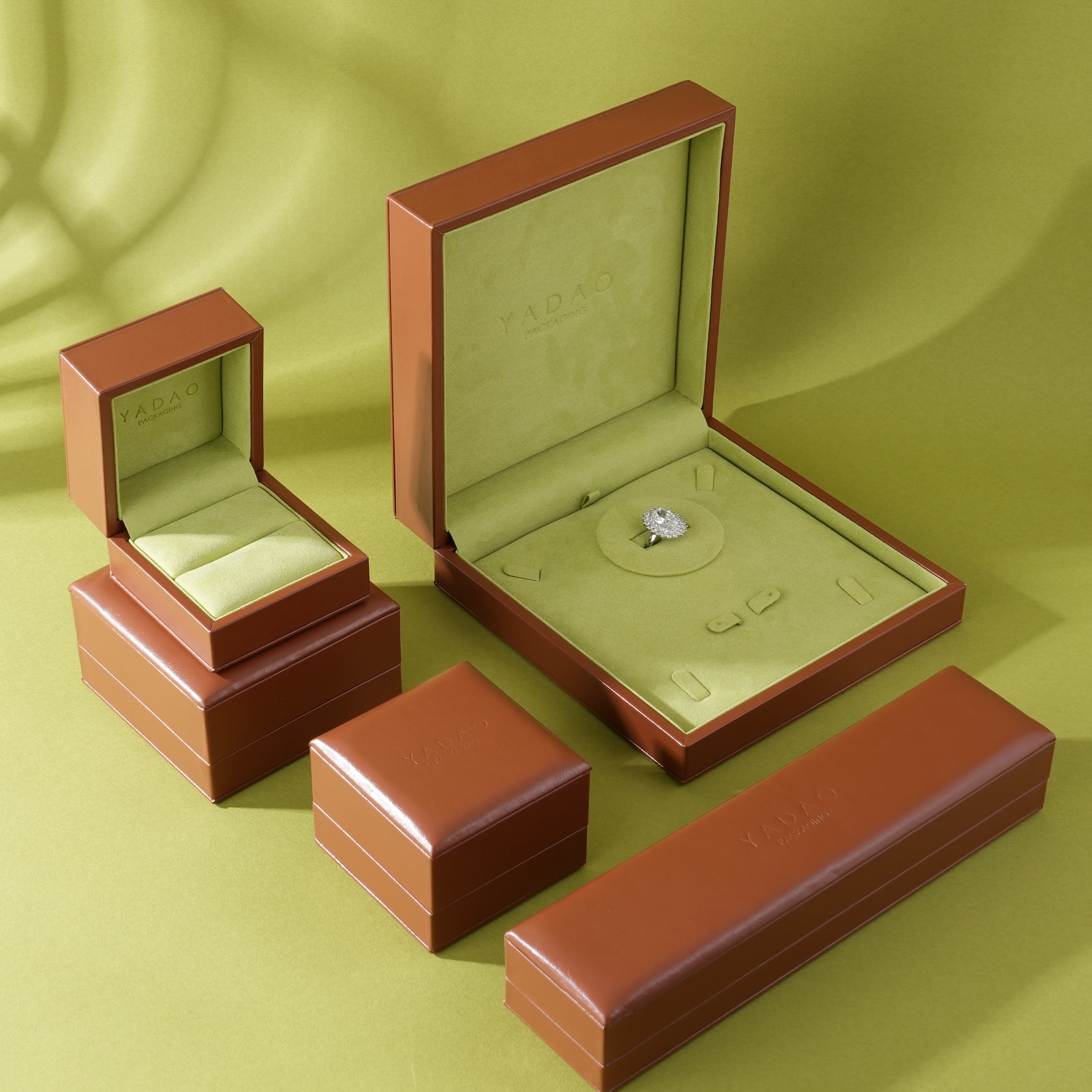 YADAO High End Brown Pu Leather Jewelry Box Stitch Design Custom logo for Ring Necklace Bracelet Earring Packaging