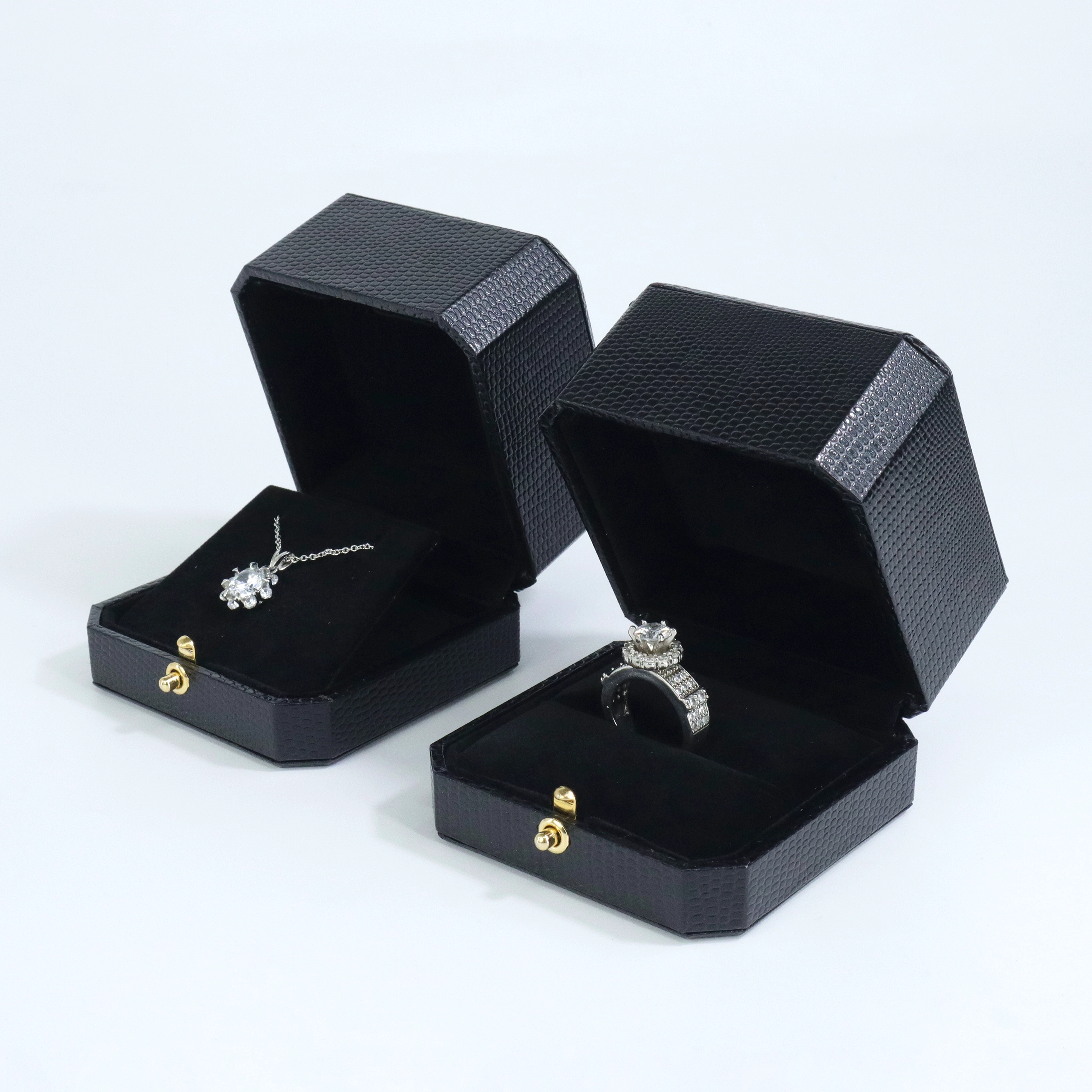 YADAO Personalised Black Pu Leather Jewelry Box with Button for Ring Bracelet Necklace Wholesale