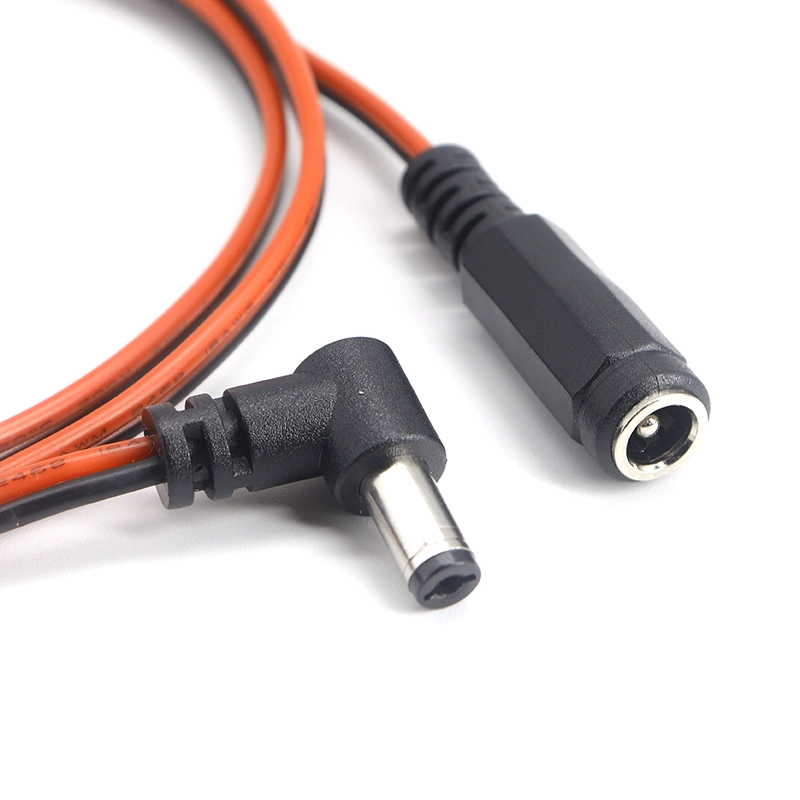 porcelana Enchufe de CC de 5,5x2,1x12 mm en ángulo recto personalizado de 90 grados a cable de conector de CC de 5,5x2,1 mm, UL2468 18AWG fabricante