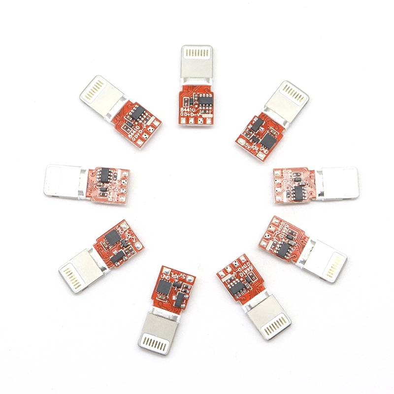 Cina Connettore Lightning per iPhone con connettore Lightning a 8 pin con funzione OTG produttore