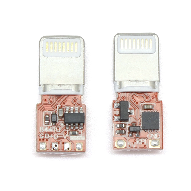 Cina Connettore Lightning per iPhone con connettore Lightning a 8 pin con funzione OTG produttore