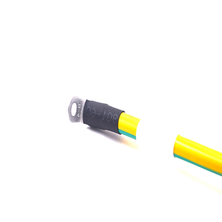 Chine Nouvelle pile de charge d'énergie fil de mise à la terre jaune-vert 6mm2 fil de borne à anneau à double tête RV5.5-4 faisceau de câblage fabricant