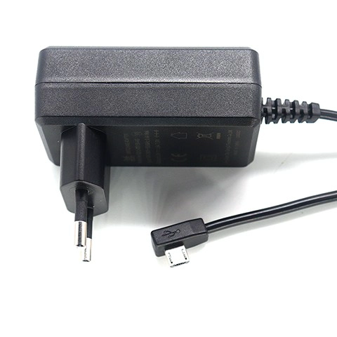 China Adaptador de alimentação de plugue UE com conector micro USB macho voltado para o lado de 90 graus | Fabricante de carregador CA/CC OEM/ODM personalizado fabricante
