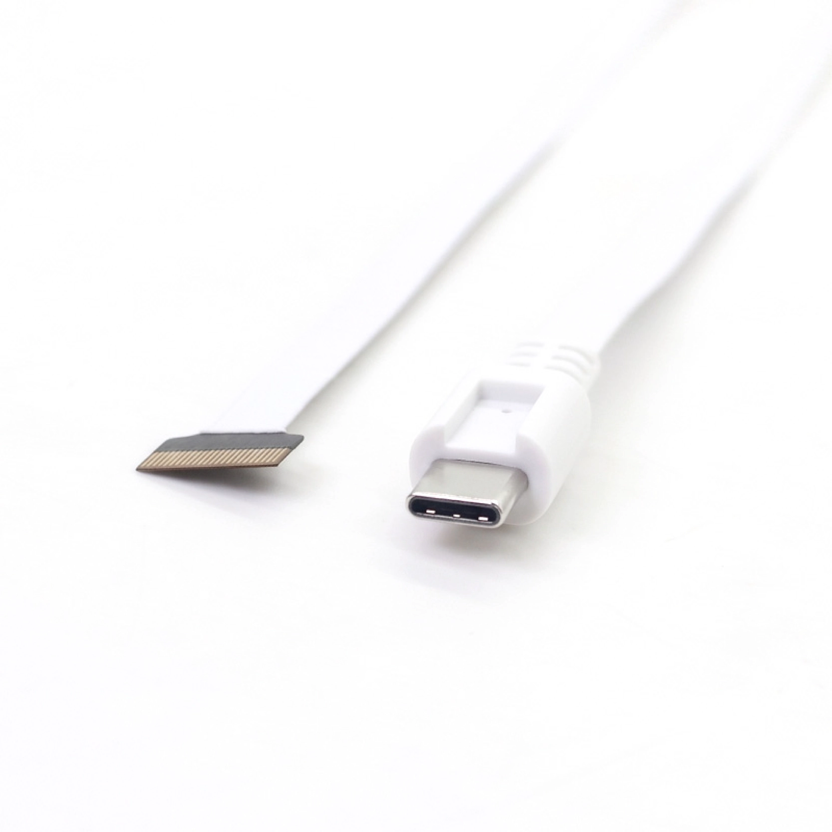 중국 USB-C 수 잠금 장치 - 24핀 잠금 커넥터 플랫 케이블 제조업체