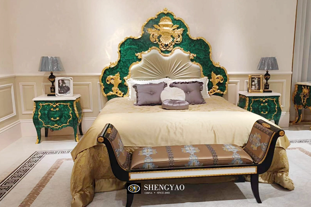 table de chevet en malachite