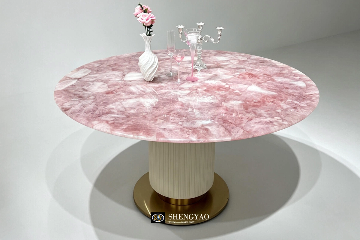 table à manger ronde en quartz rose