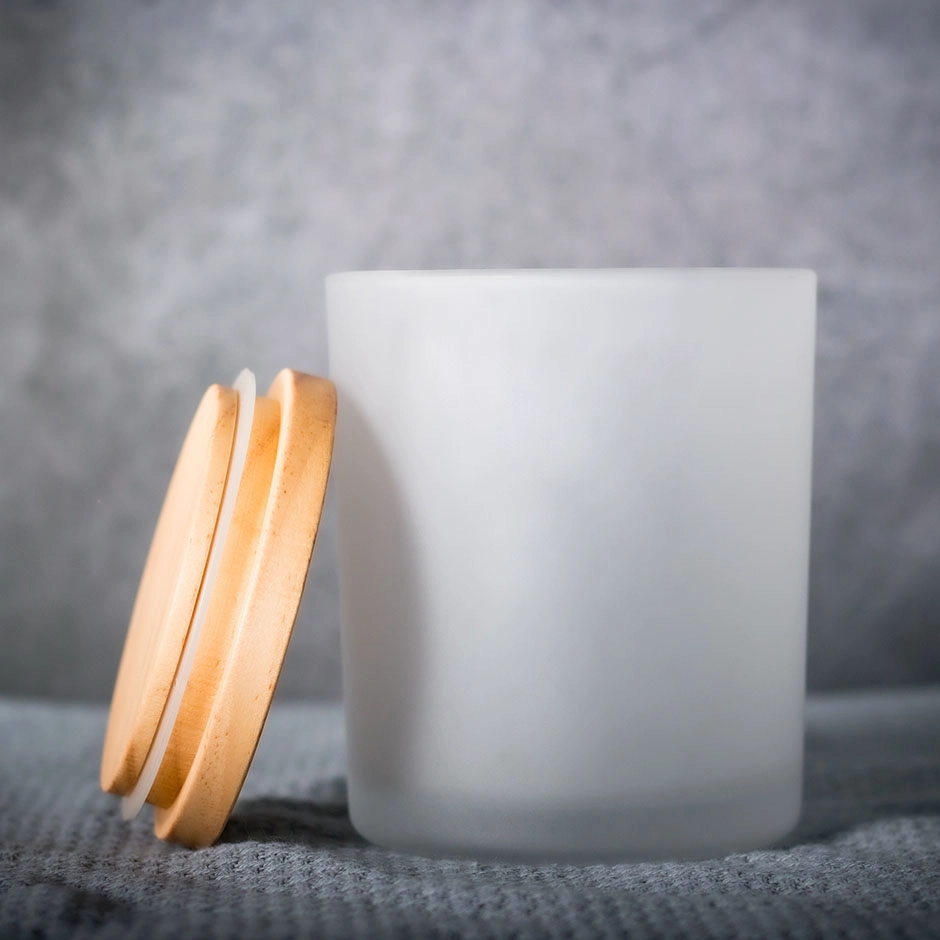 frosted candle holder with wooden lid
