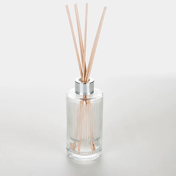 china glass diffuser bottle supplier