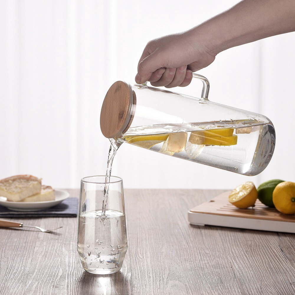 Los envases al por mayor del jugo beben la jarra con el tarro de cristal del té de Sun del jarro de agua fría de la tapa
