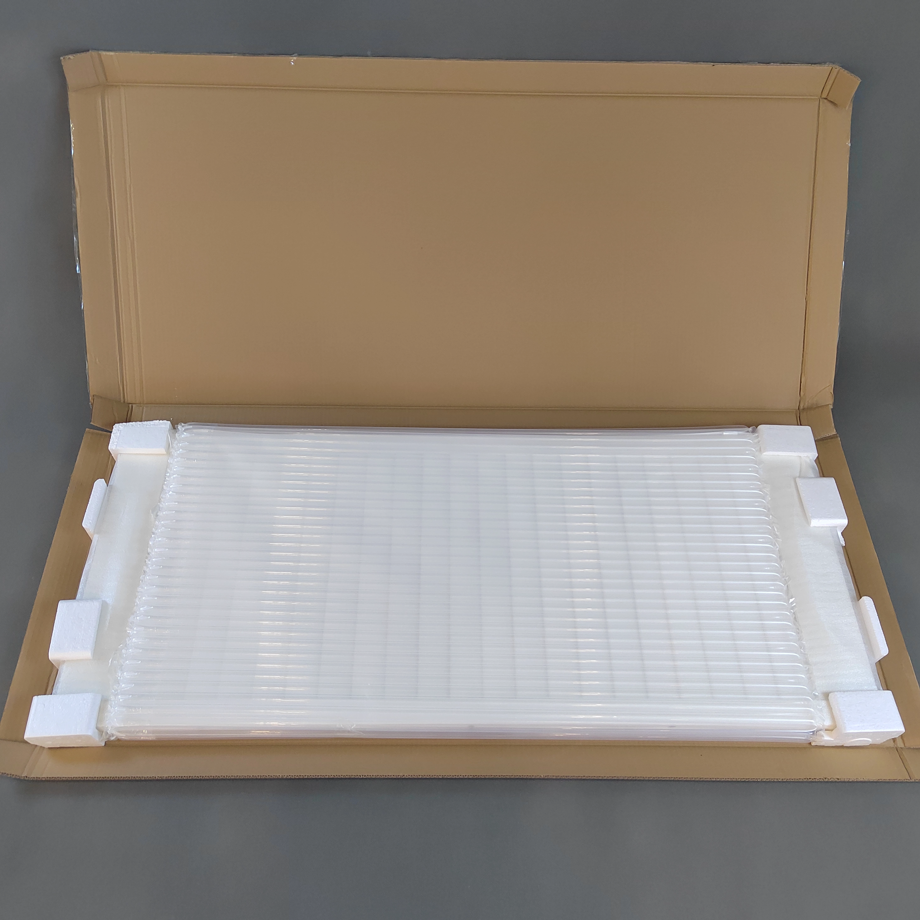 窗扇包装内部展示.jpg 窗扇包装内部展示.jpg