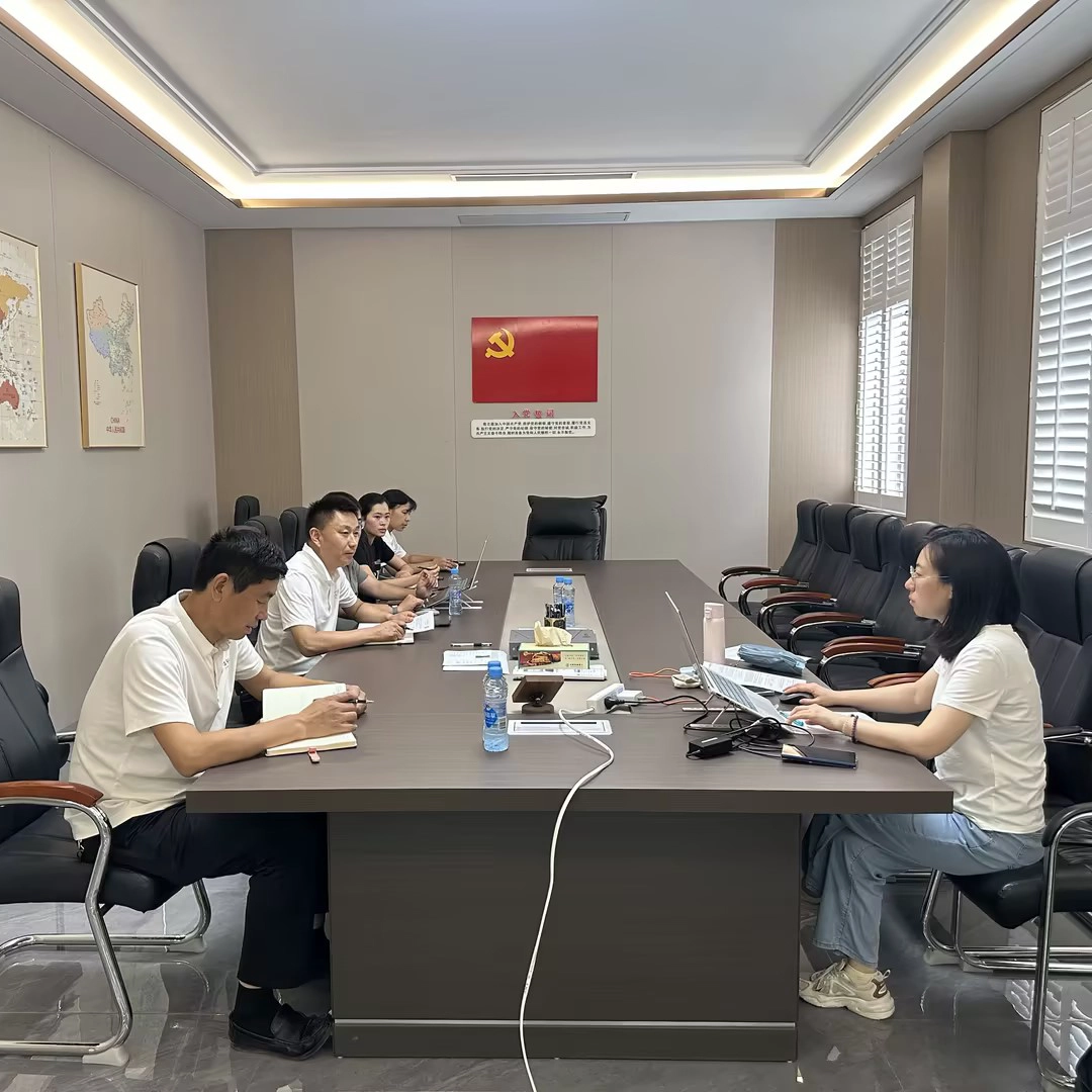 Indústria Huasheng passa com sucesso na auditoria de conformidade de responsabilidade social - reforçando a confiança da cadeia de suprimentos para compradores globais de persianas