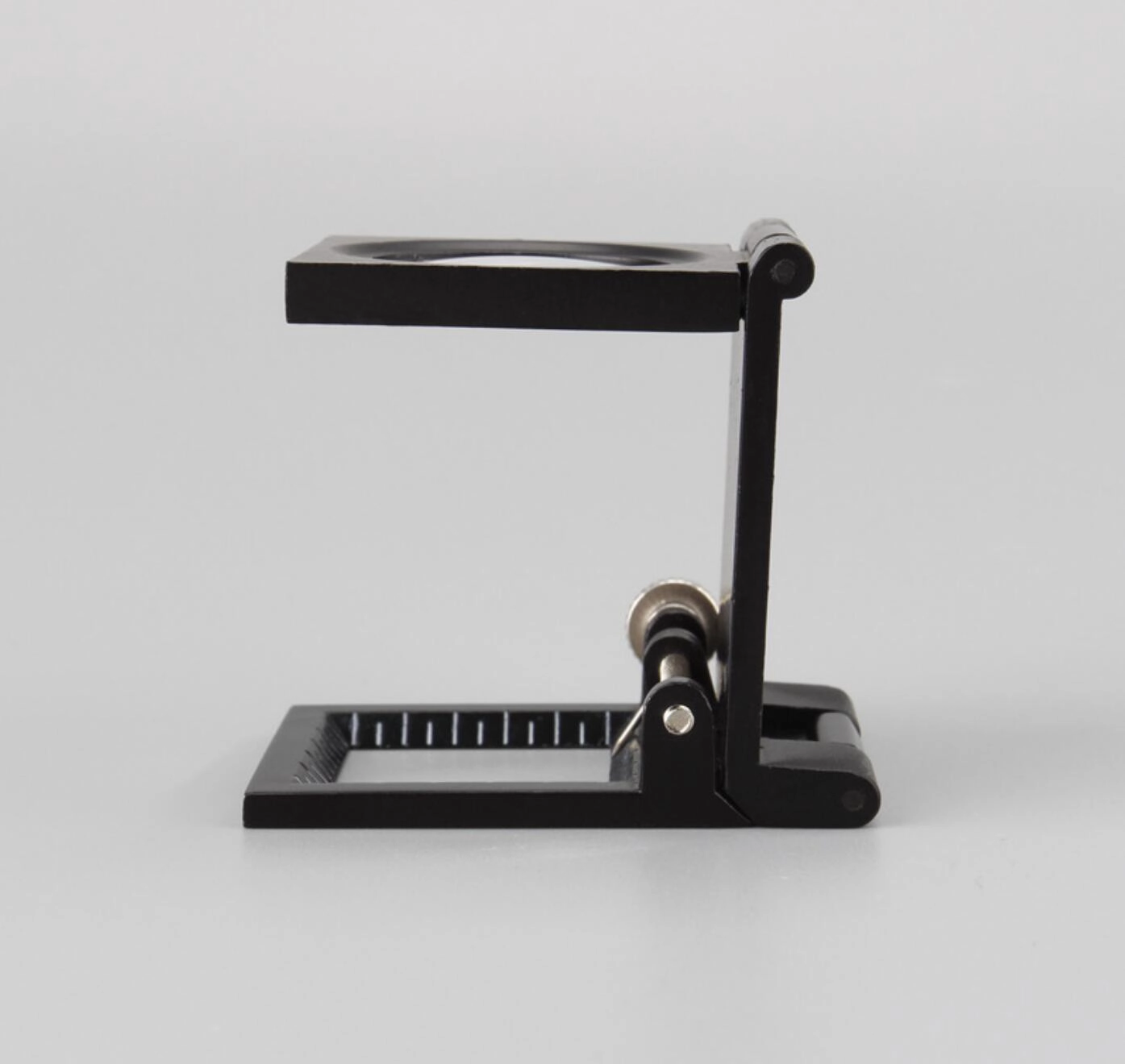 9005C Folding Magnifier with Zinc Alloy Frame and 8X Optical Glass