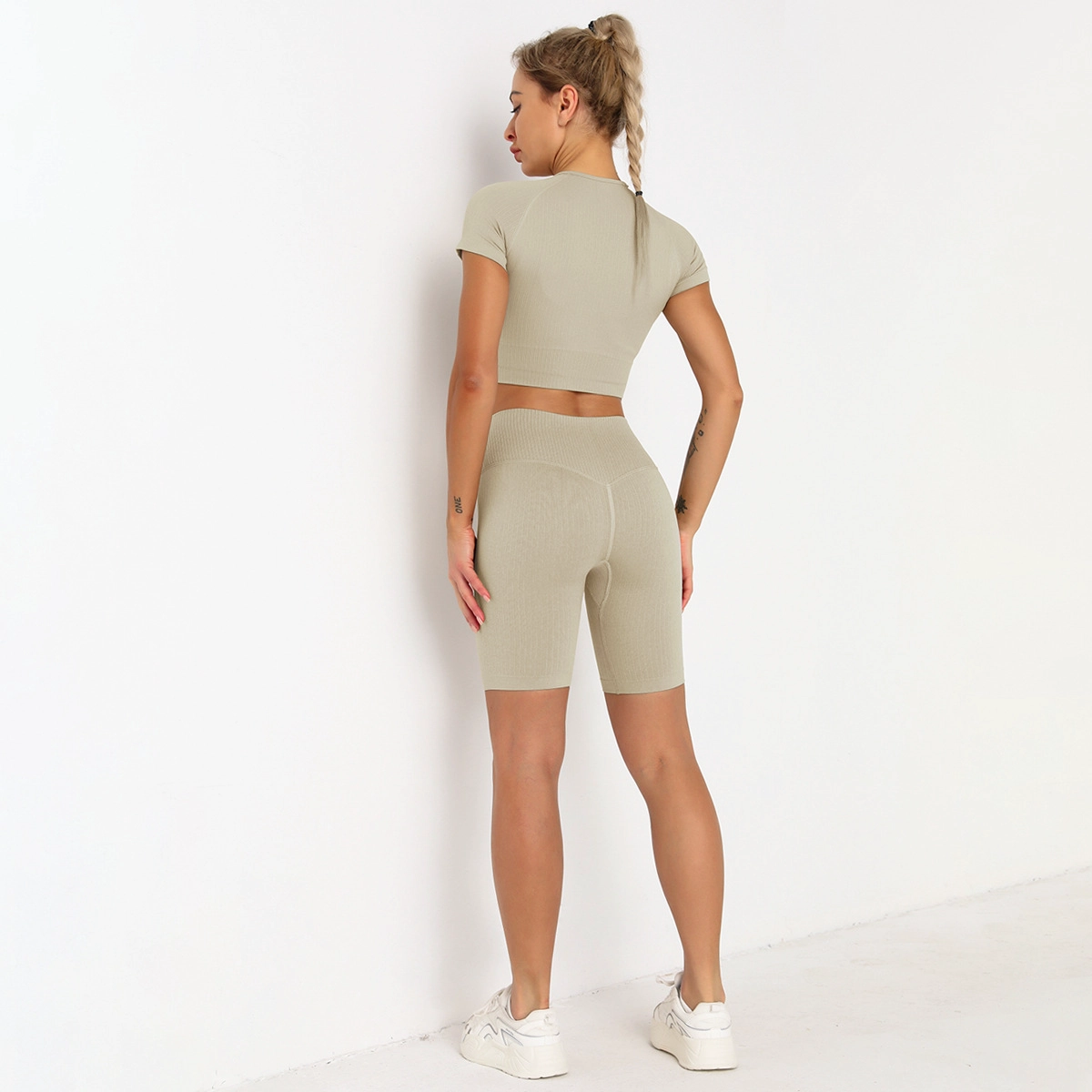 Yoga shorts sports shorts supplier
