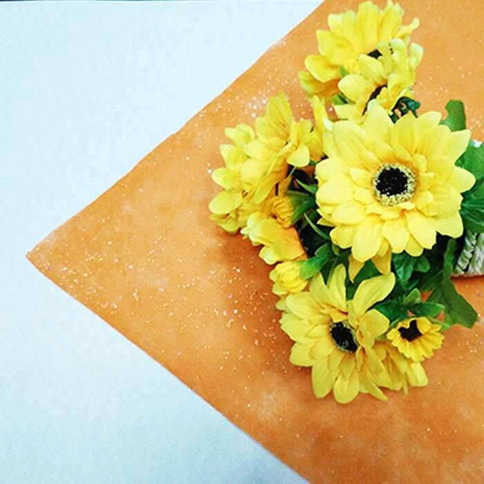 Cina Il tessuto legato chimicamente è adatto per l'imballaggio di fiori? produttore