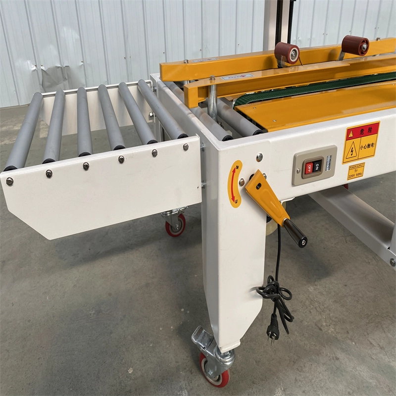 AMC Best sale high quality easy operation semi-automatic carton sealing machine