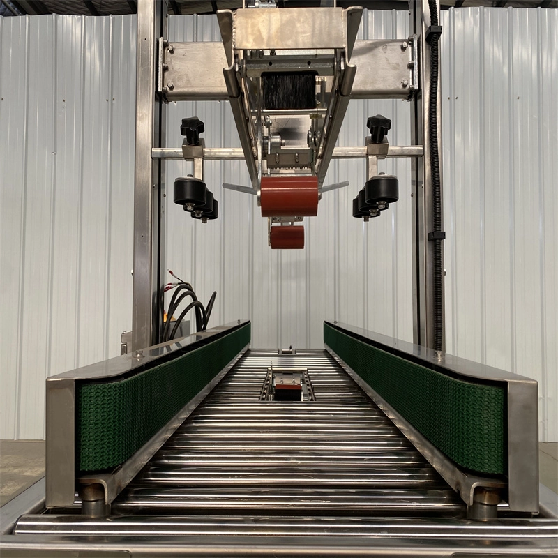 Machine de pliage et de scellage de carton semi-automatique en acier inoxydable la plus récente
