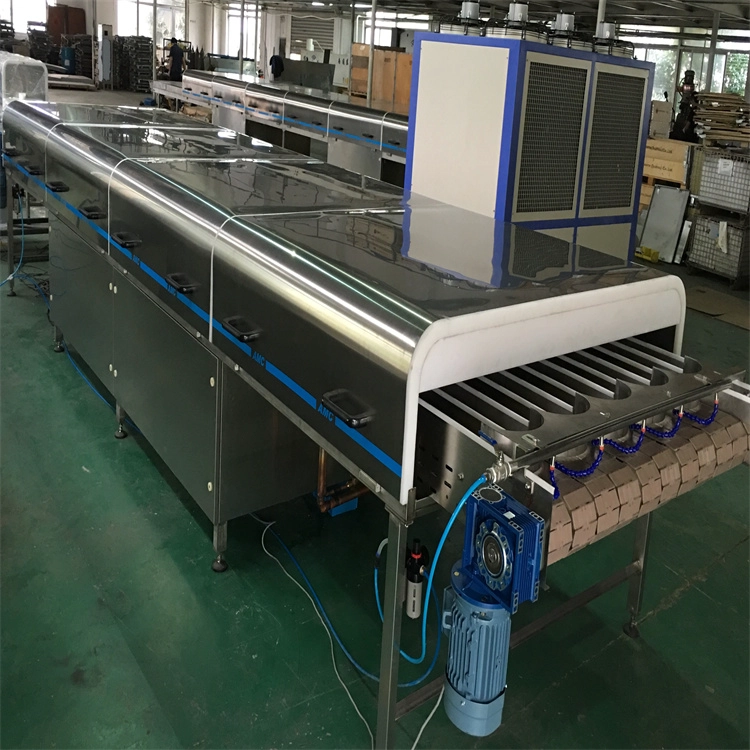 porcelana Máquina de túnel de enfriamiento de jugo de fruta embotelladora fácil de operar de alto rendimiento AMC fabricante