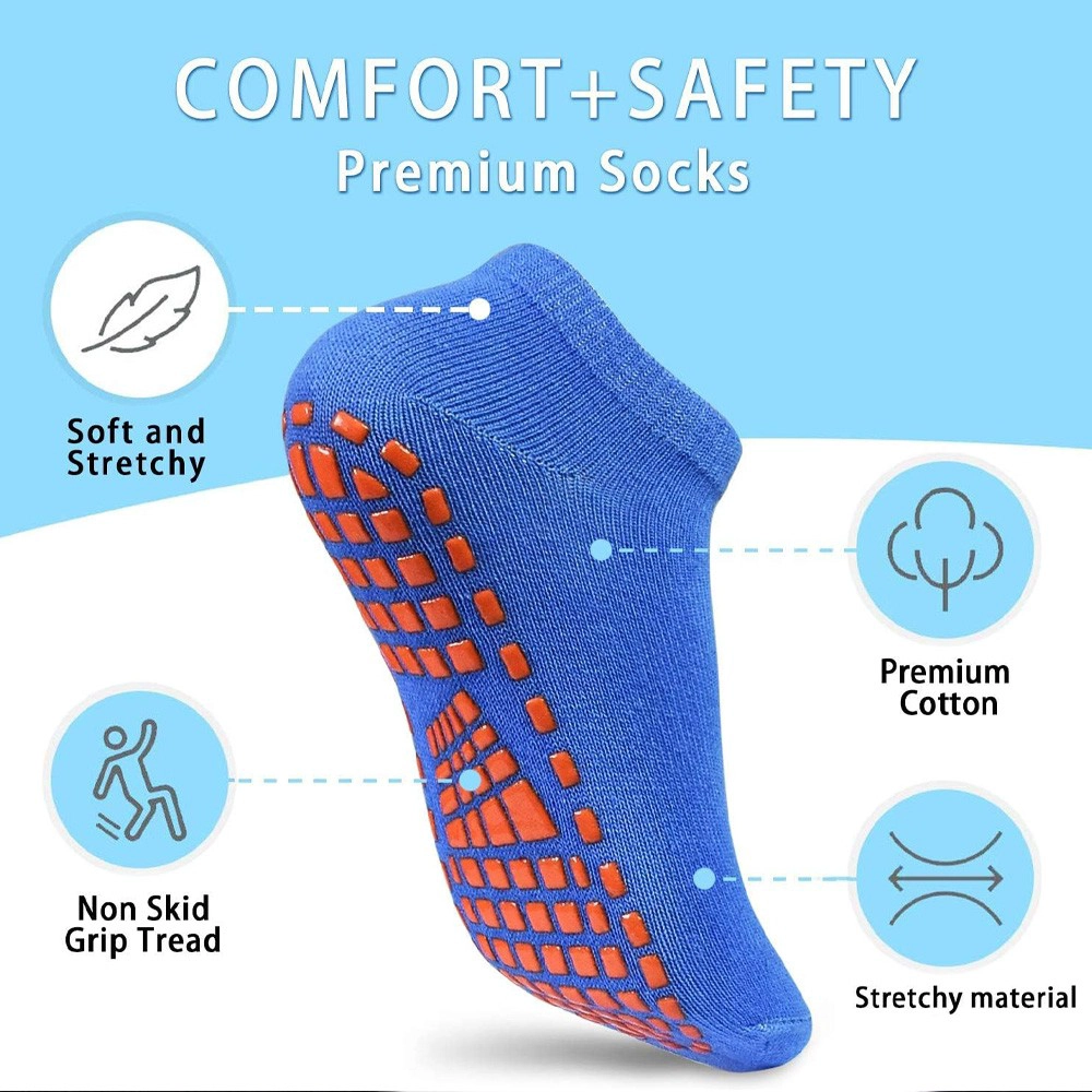 China Factory Custom Logo Trampoline Socks