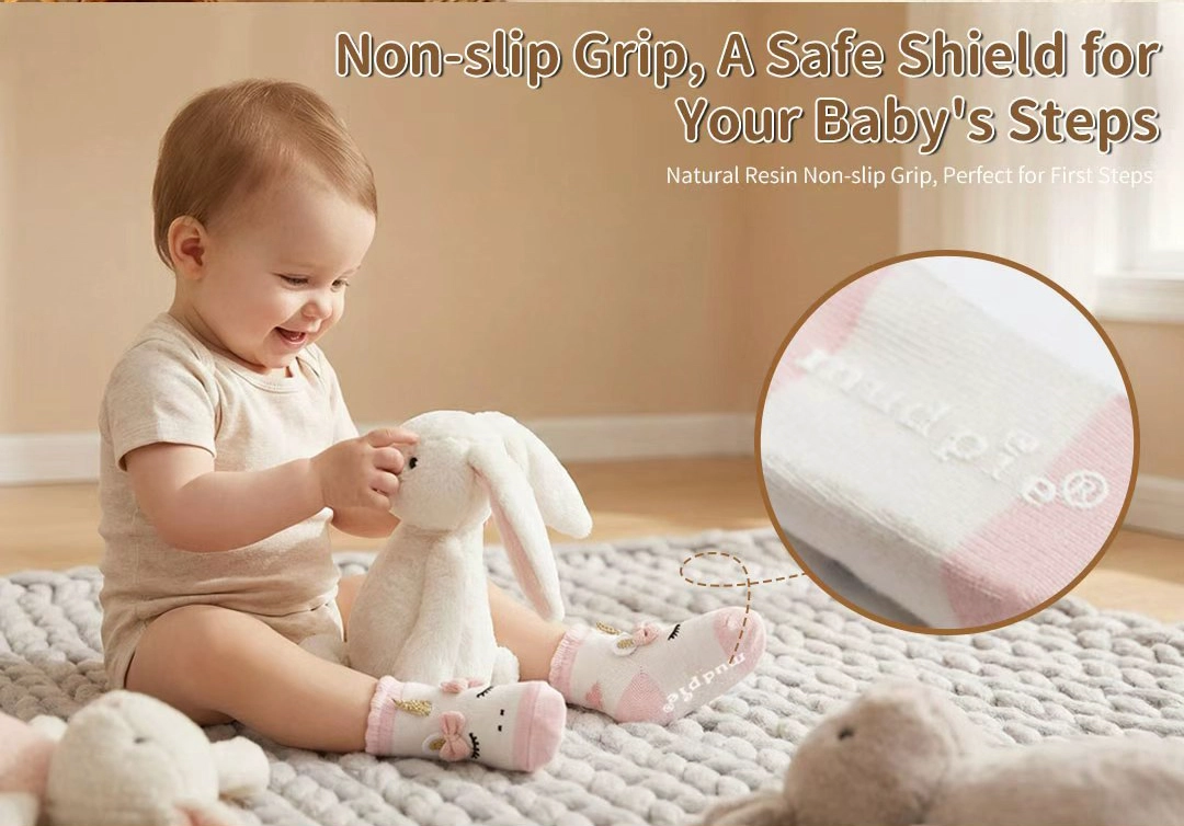 Fast delivery cartoon baby socks factory