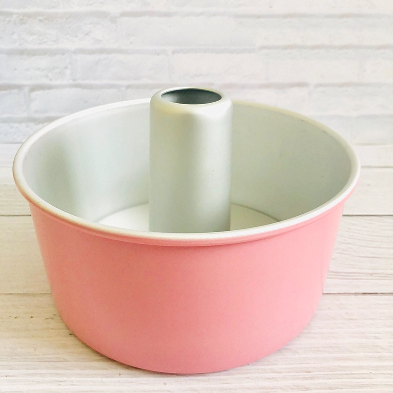 Bunte, abnehmbare Gugelhupfform aus Aluminium