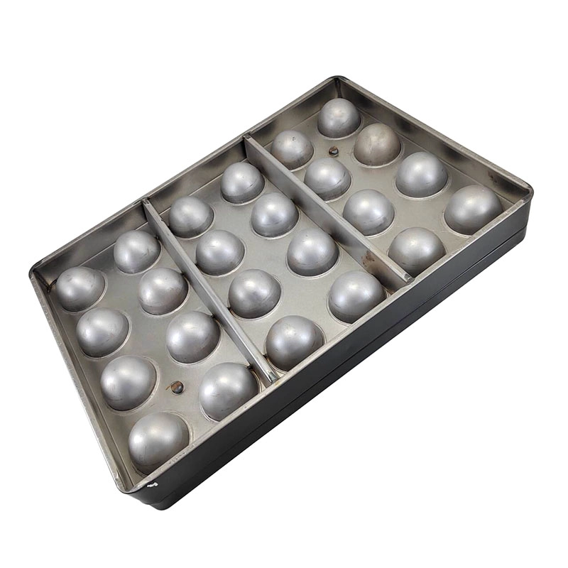 Industrial 24 Cupcake Moulds Muffin Baking Tray