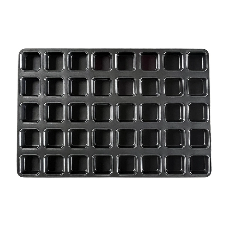 Chine Plateau de moules de cuisson pour cupcakes, mini muffins carrés, 40 boîtes fabricant