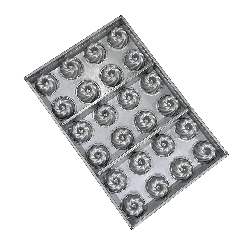24 tasses Mini Swirl Cupcake Moules de cuisson