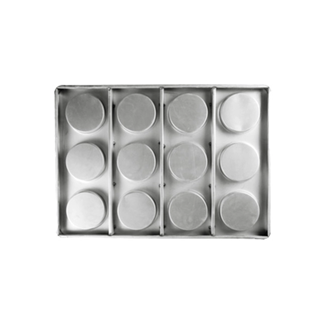 12-mold Round Muffin Cupcake Pancake Baking Tray