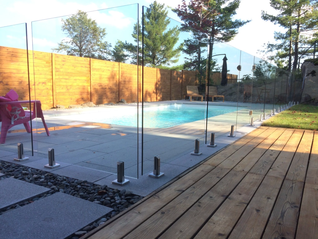 2205 Stainless Steel Glass Spigot Clamp Glass Pool Deck Fence Spigot