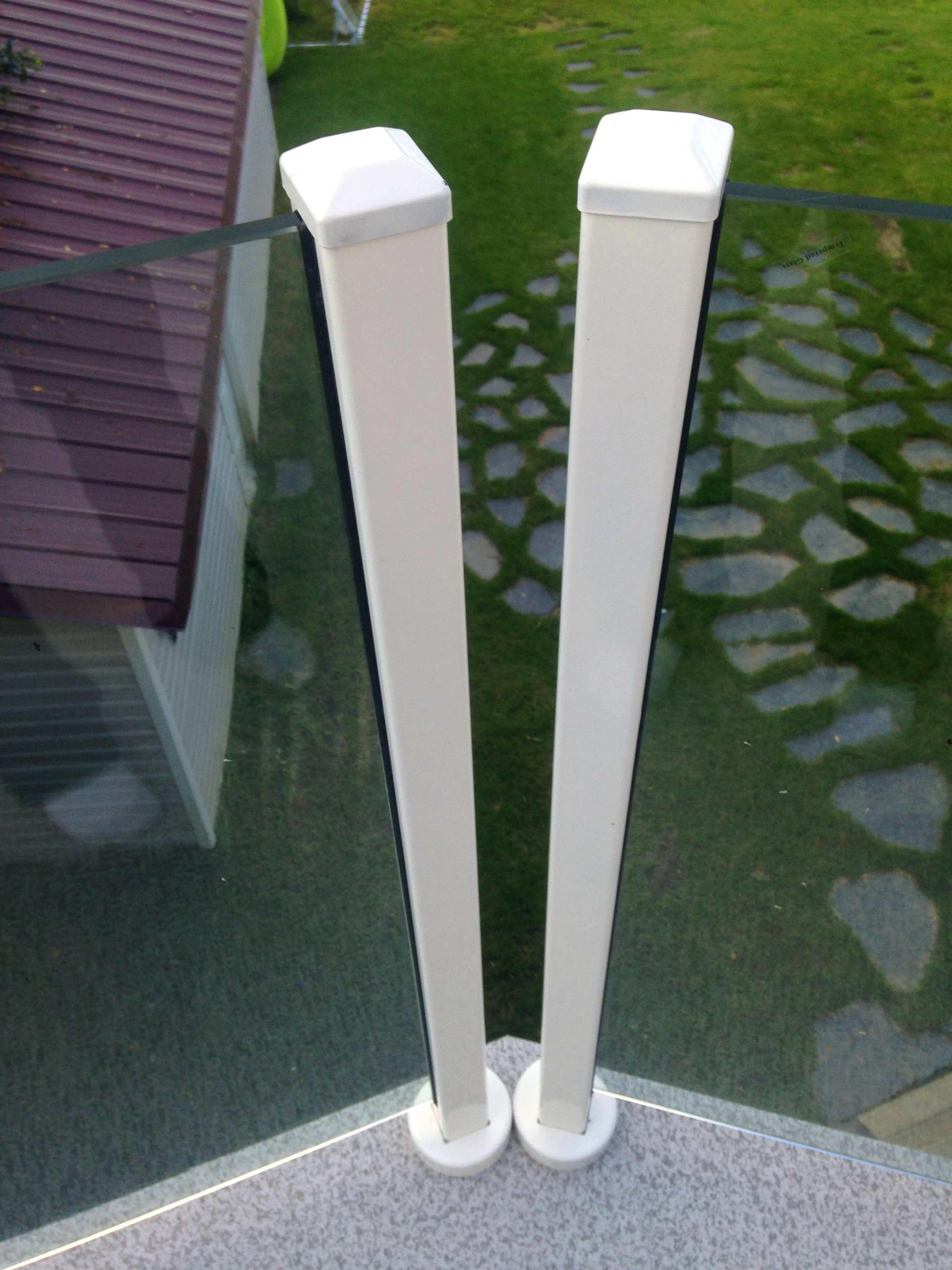 6063 T5 powder coated aluminum post for glass railing