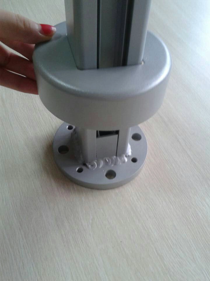 Capuchon d’extrémité en aluminium profil et la couverture de base pour les postes de balustrade en aluminium rondes et carrées 50x50mm