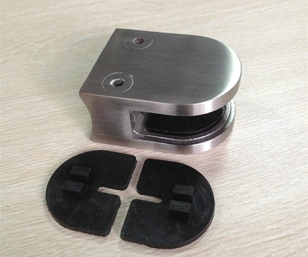 D shape glass clamp for baluster pipe