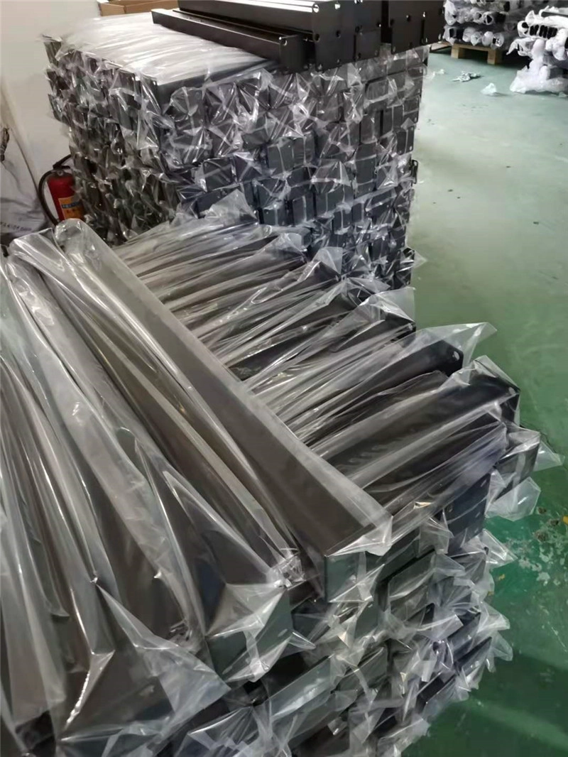 Galvanzied steel railing system and all accessories for outdoor/indoor stair railing