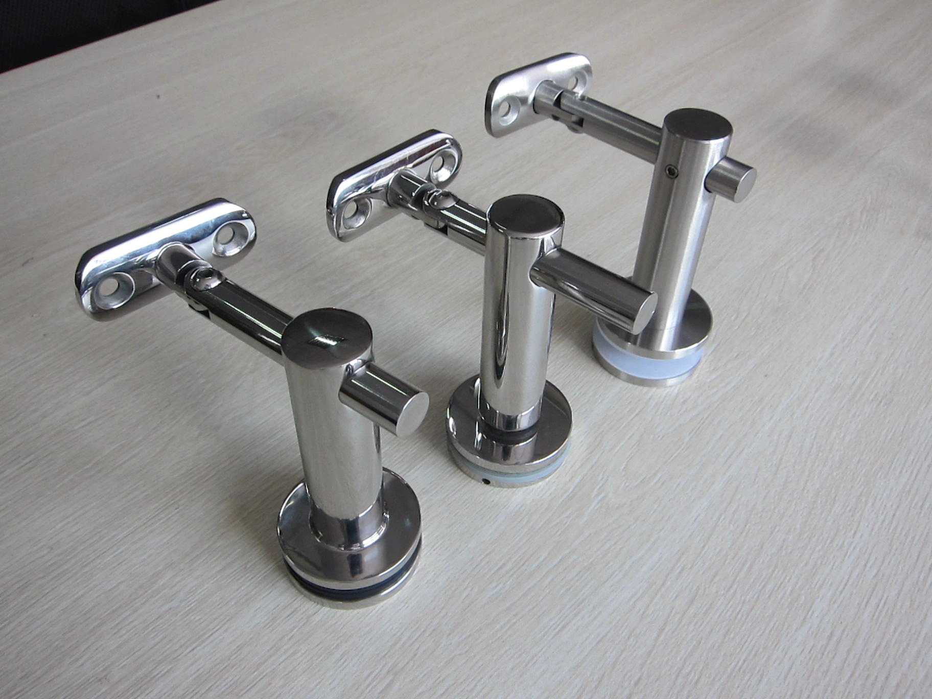 Hot Sale and Good Quality handrail brackets for outdoor stairs