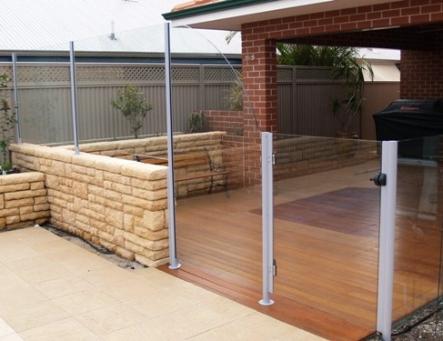 Safety aluminum railing for family has baby