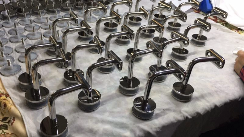 Stainless Steel Stair Handrail Frameless Spider Tempered Glass Fittings